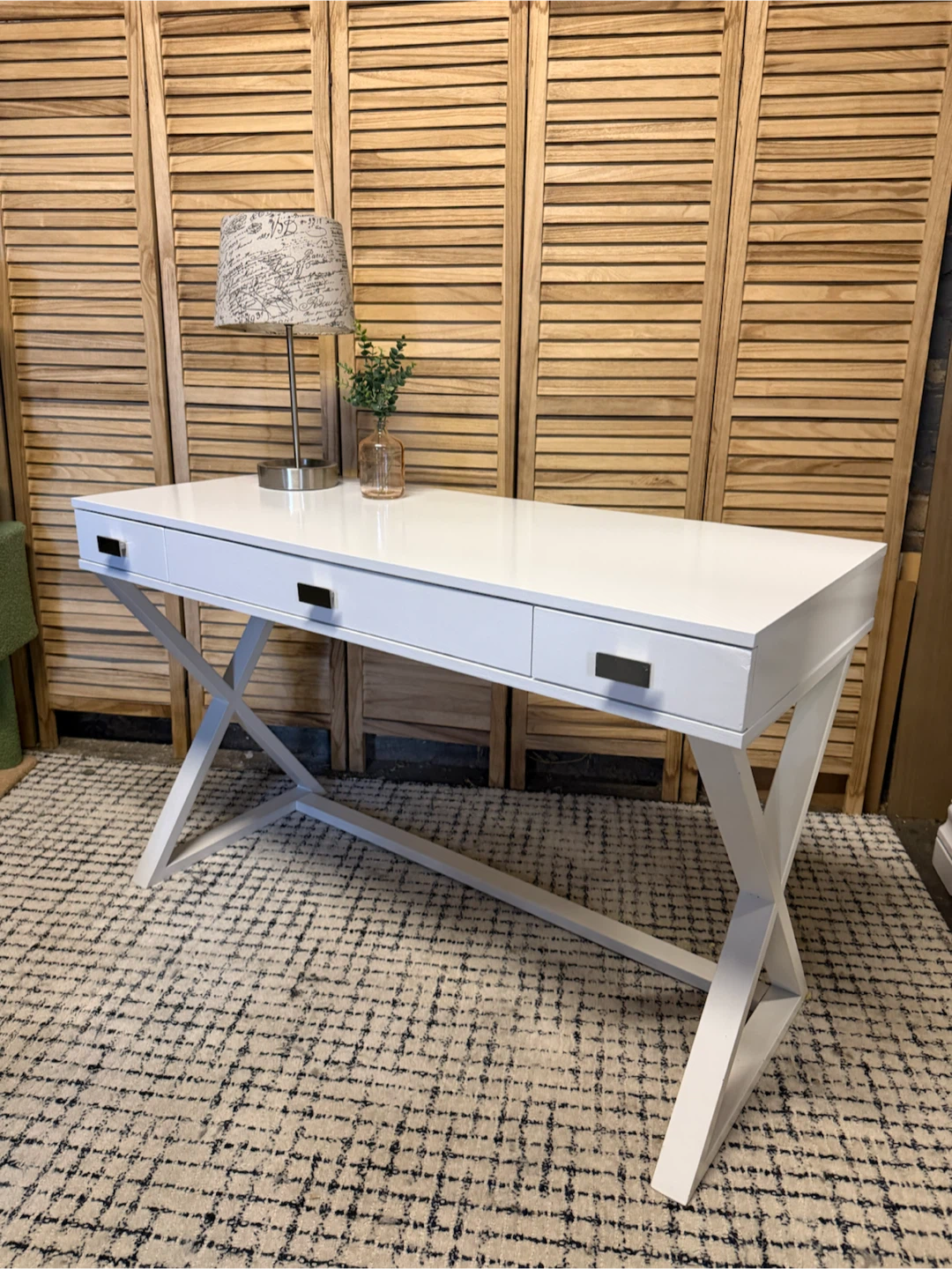 Vanity Desk - photo 2