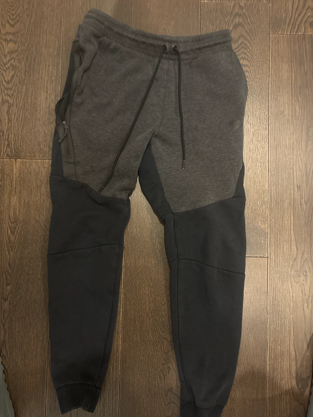 Nike Tech Fleece Joggers and Hoodie Set