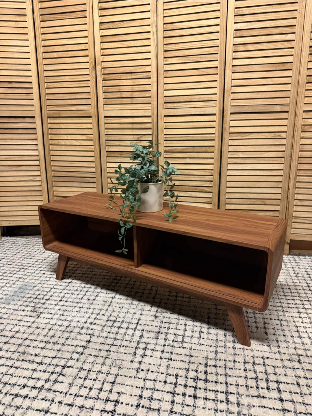 TV Stand - photo 3