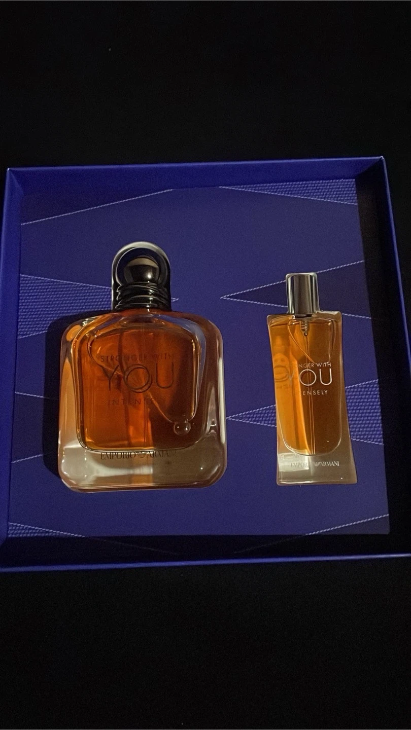 Giorgio Armani "Stronger With You Intensely" Perfume Set - photo 2