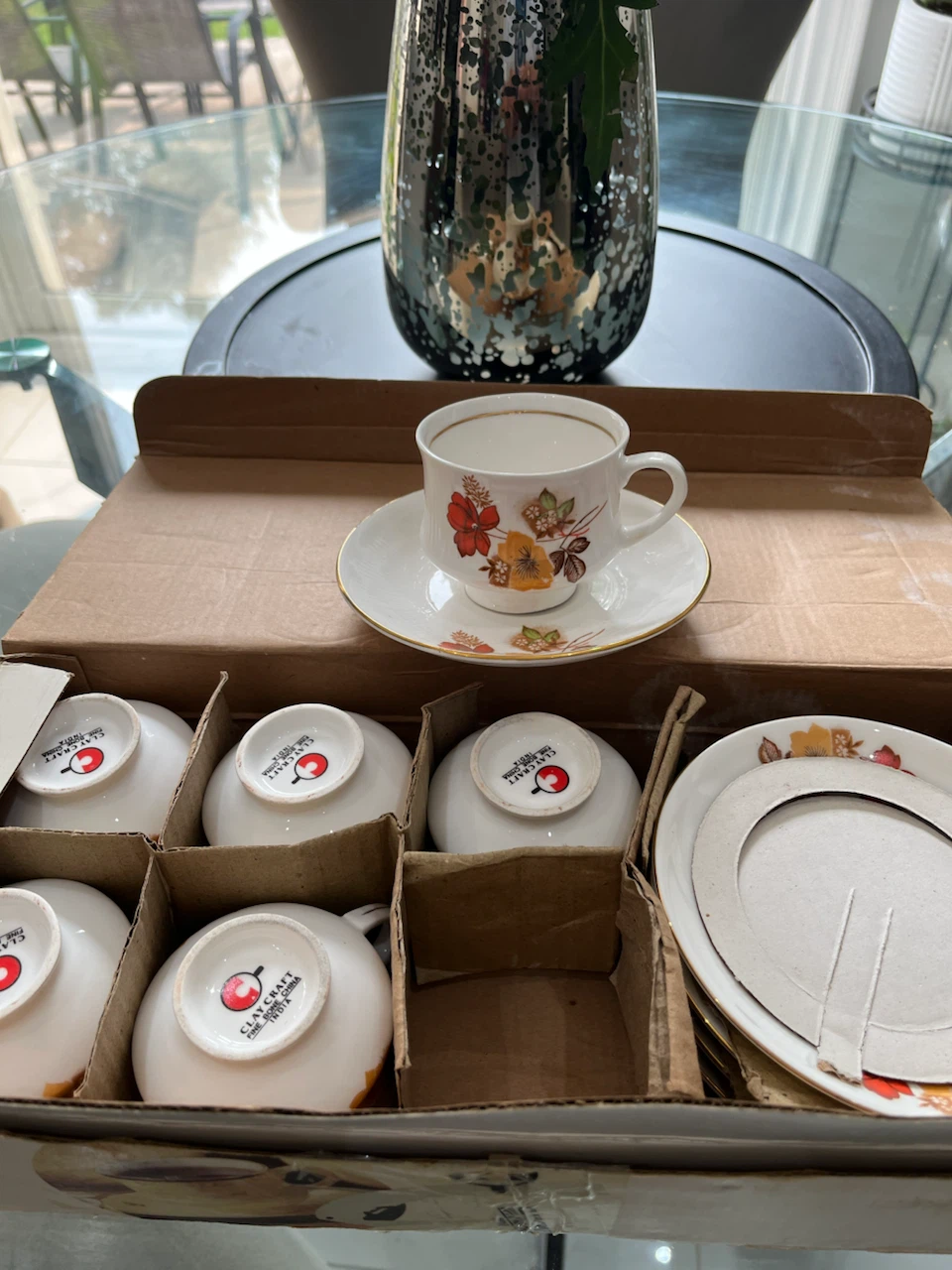 Set of 6 Vintage Teacups and Saucers - photo 4