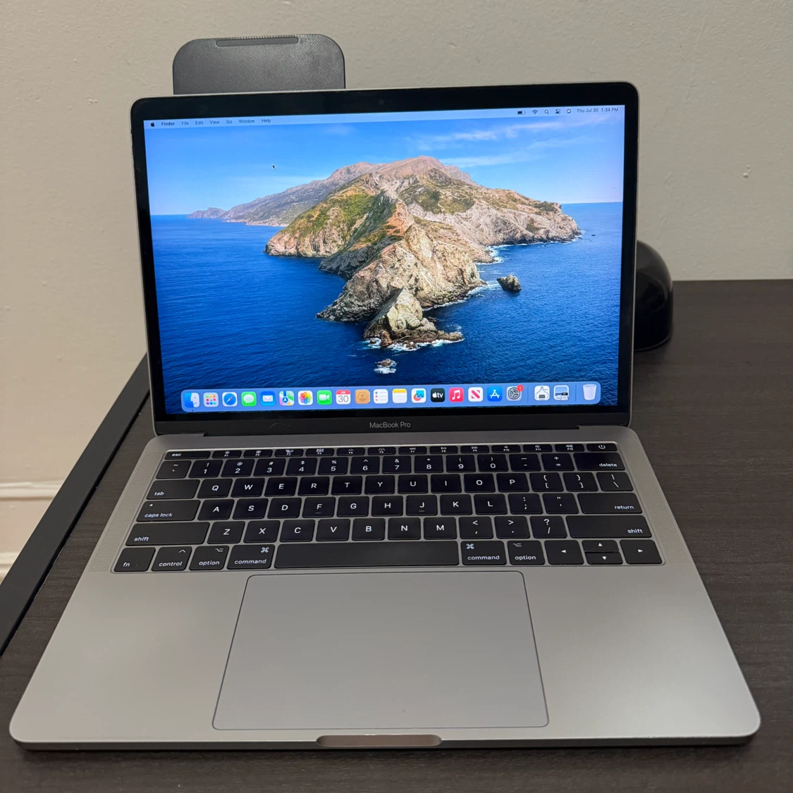 Apple MacBook Pro 13-inch Model A1708 (256GB/ 8GB RAM)