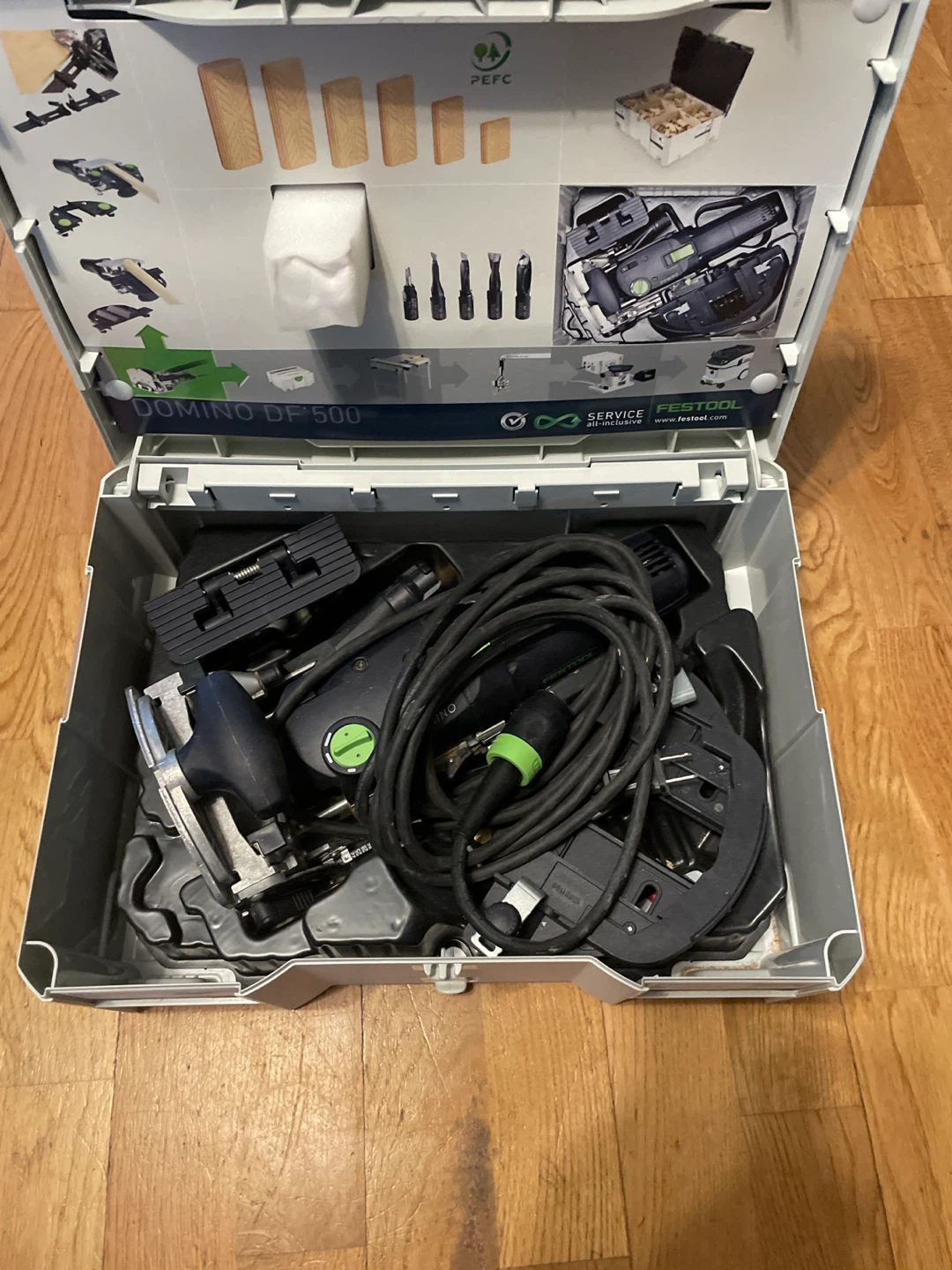 Festool Domino DF 500 Q-Set Joiner and Assortment - photo 3