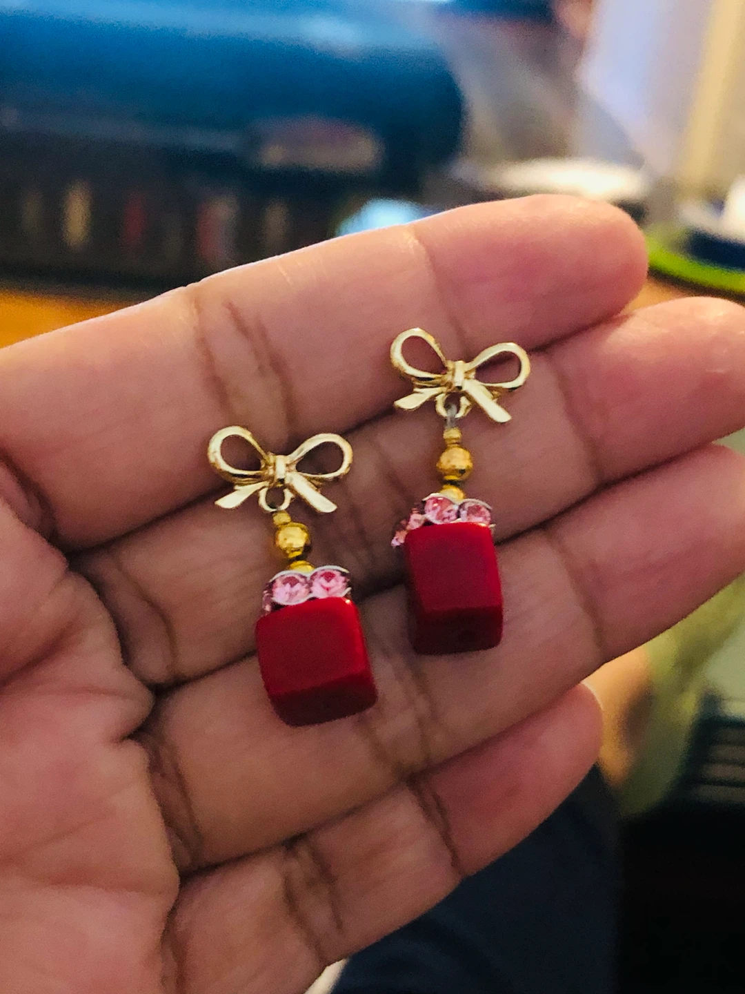 $10 each pair  Bow Earrings with Turquoise and Pearl Accents - photo 4