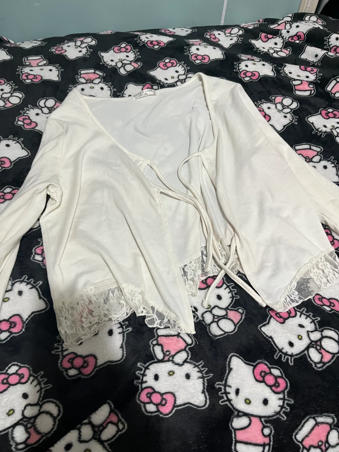 White Lace Trim Cardigan