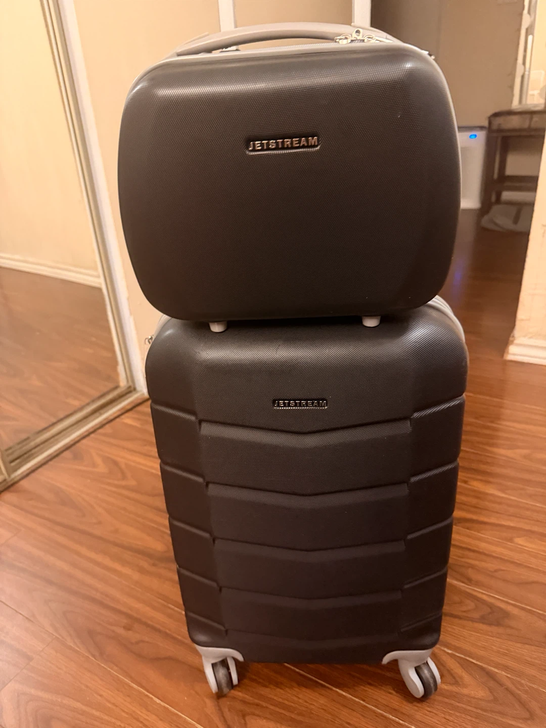 Jetstream Luggage Set