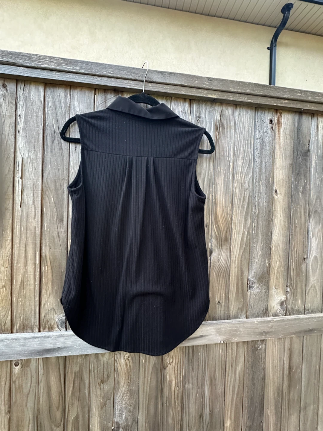 Frank Lyman Black Sleeveless Blouse with Zipper Detail - photo 3
