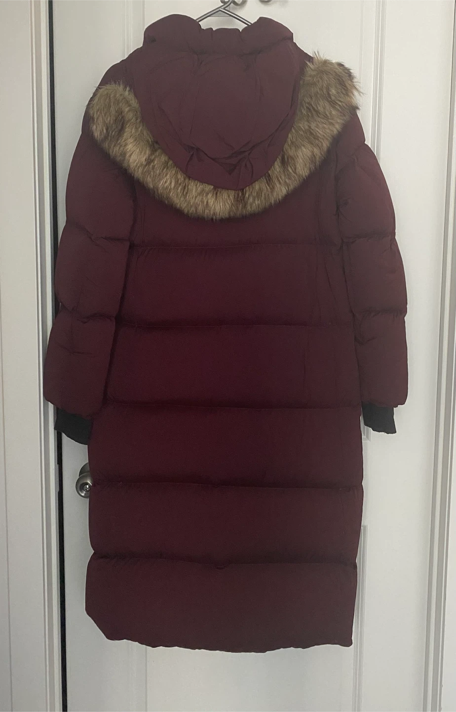 The Group Babaton Park City Puffer Coat Burgundy XS - photo 4