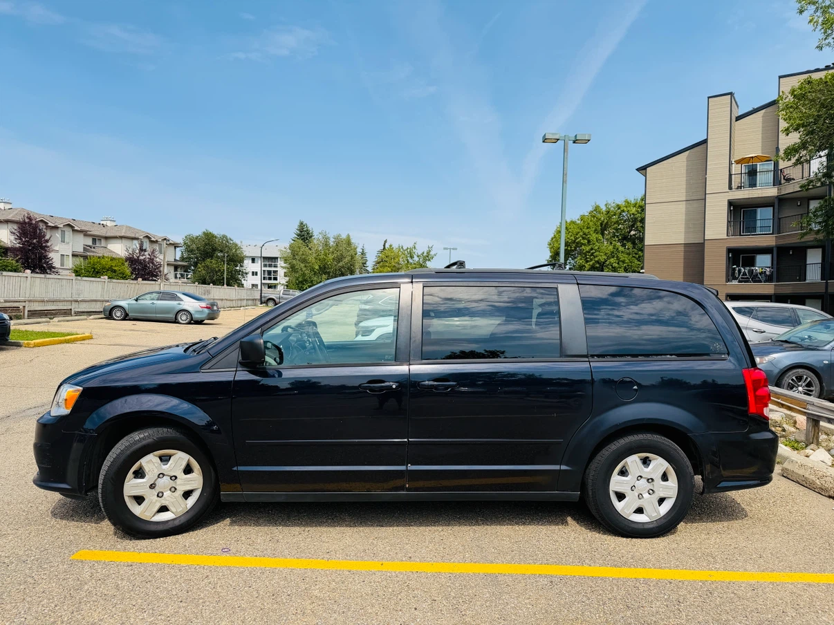 2011 Grand Caravan Stow&Go - photo 3