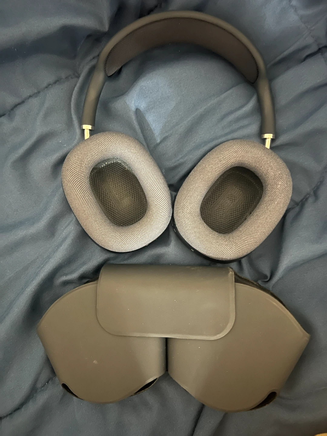 Apple AirPods Max Headphones - photo 2