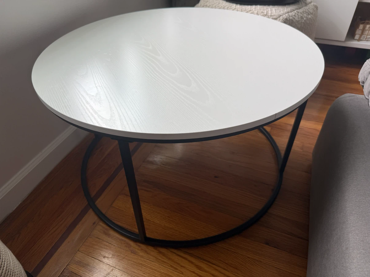 White Round Coffee Table