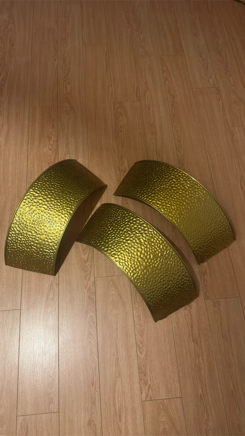 Hammered Gold Metal Christmas Tree Collar