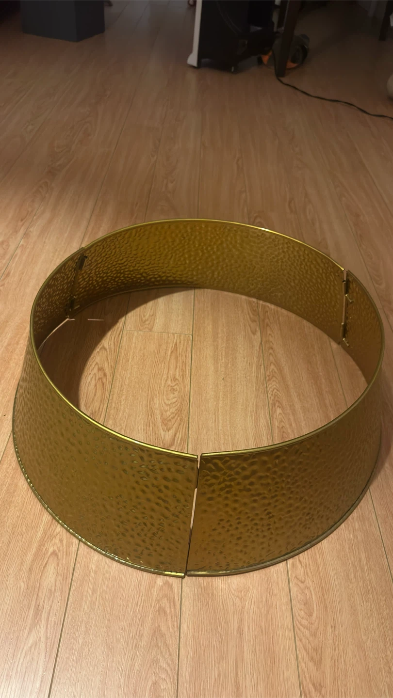Hammered Gold Metal Christmas Tree Collar - photo 2