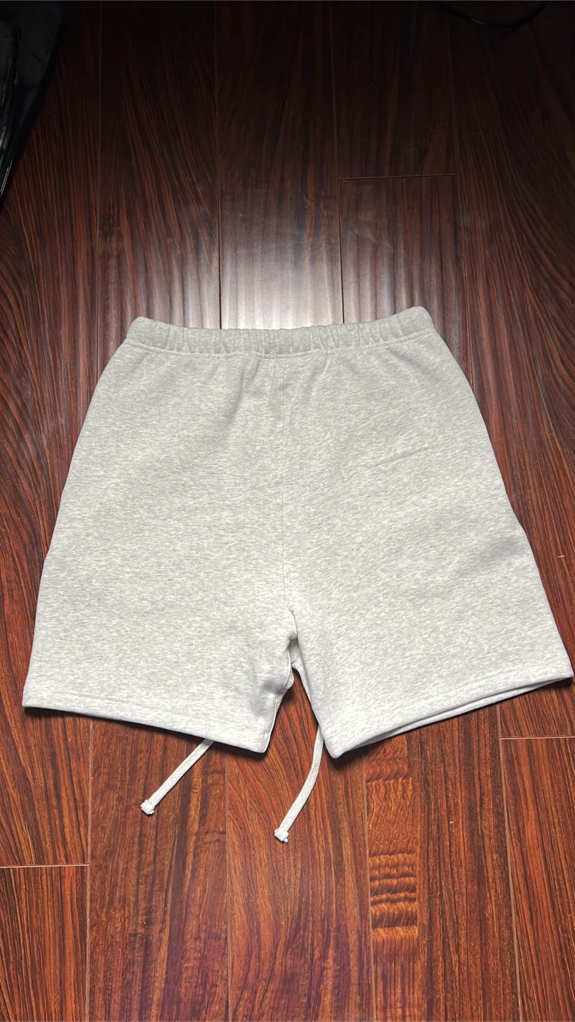 FOG Essentials Grey Sweatshorts - photo 3