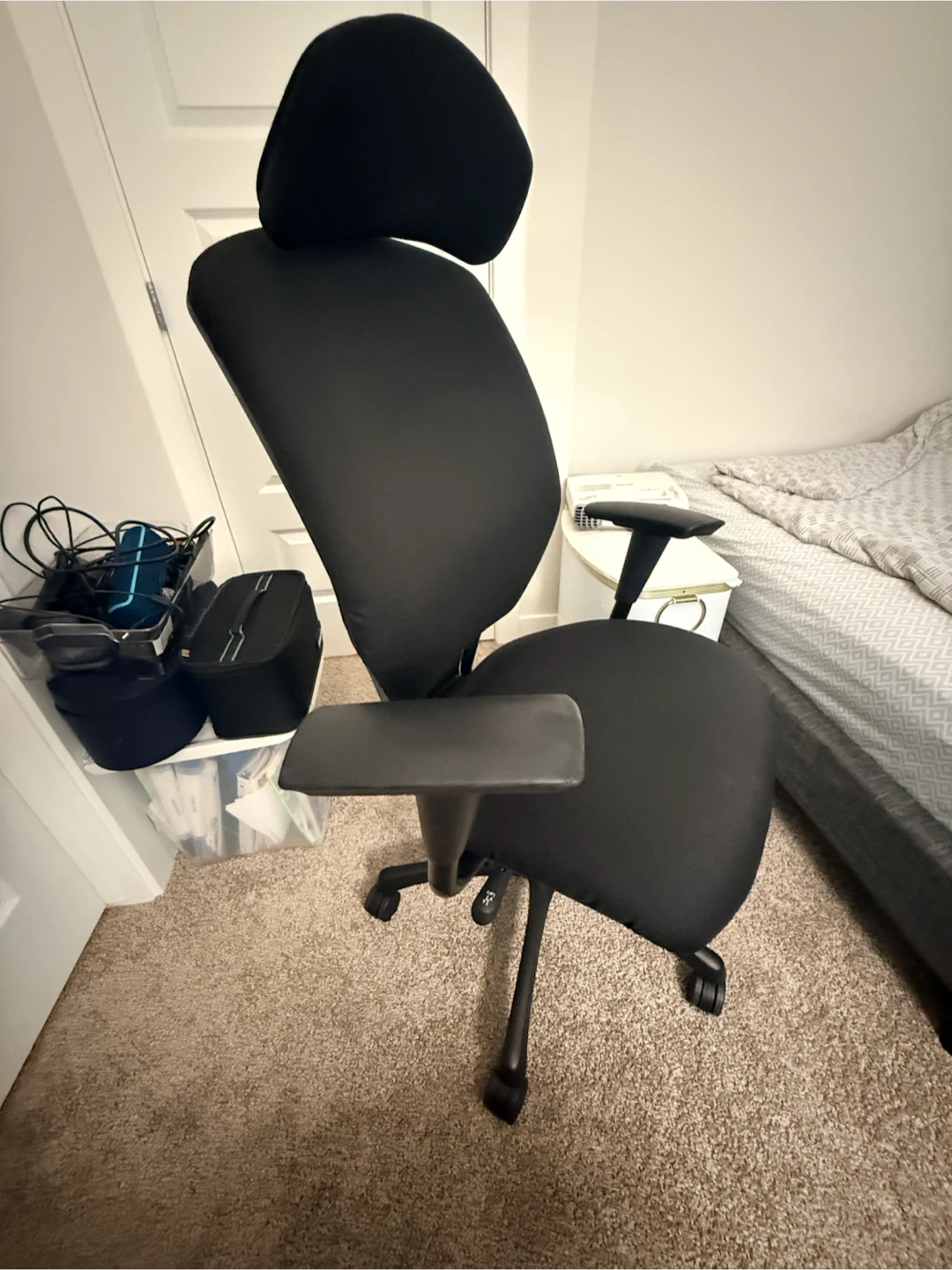 Steelcase Leap V2 Ergonomic Office Chair with Headrest - photo 2