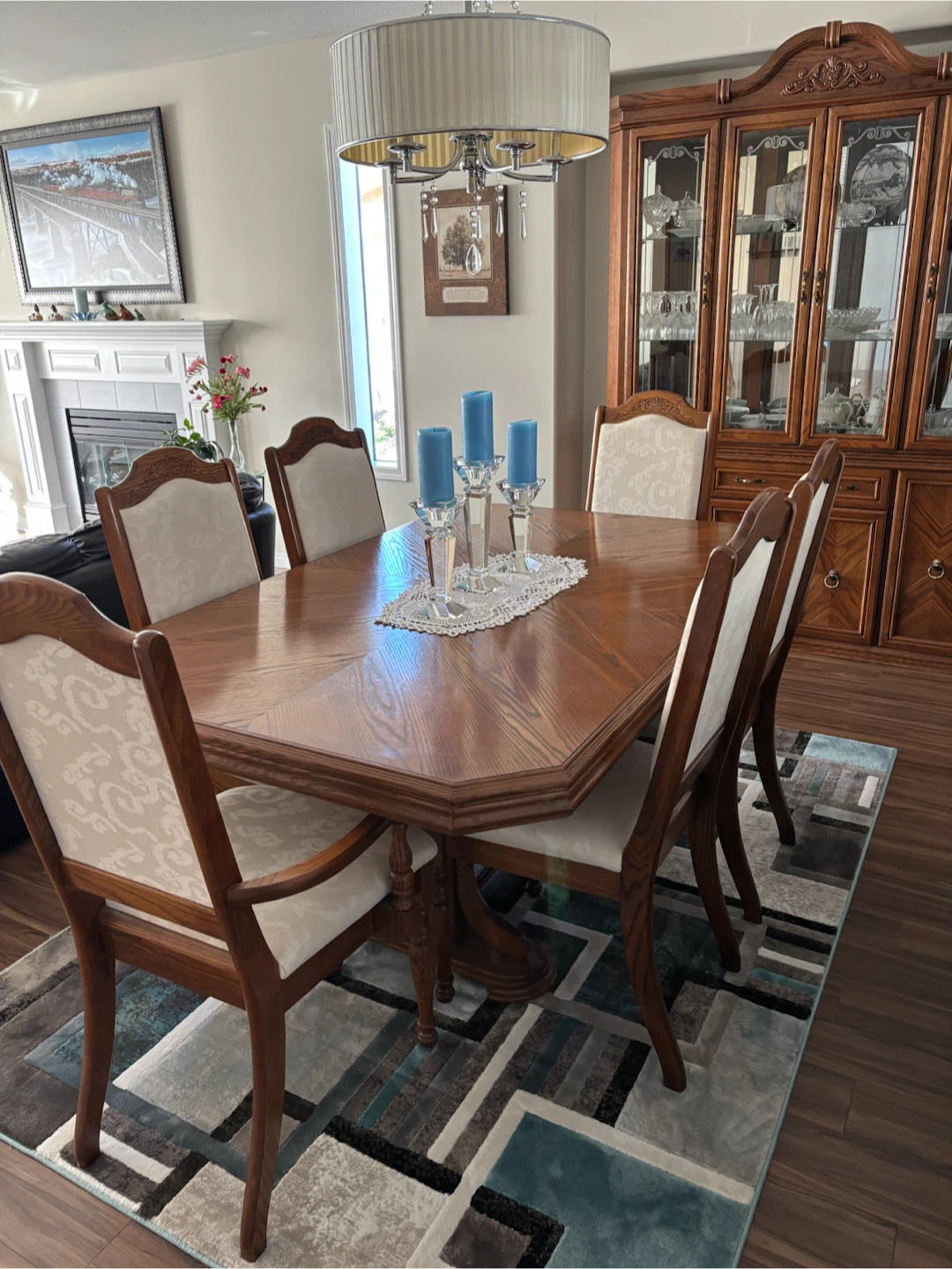 Dining room table and hutch - photo 2
