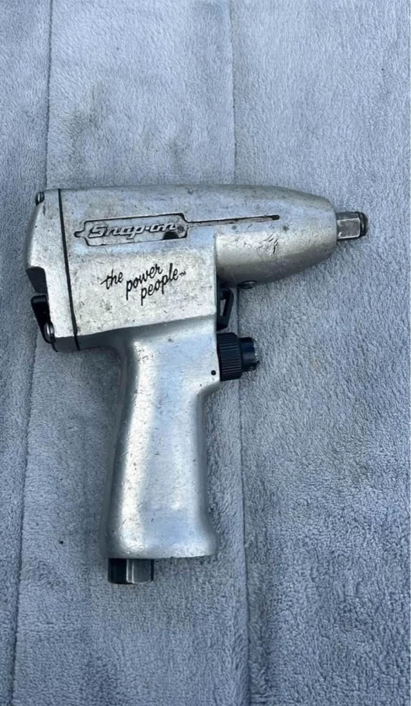 TOOLS - Air Impact & Ratchet - photo 2