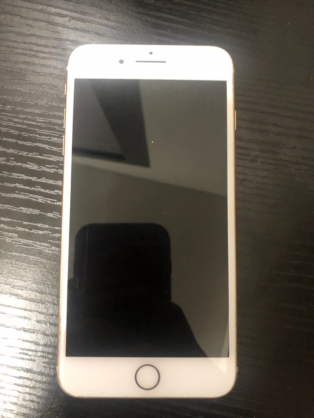 iPhone 8 Plus Gold Unlocked - photo 3