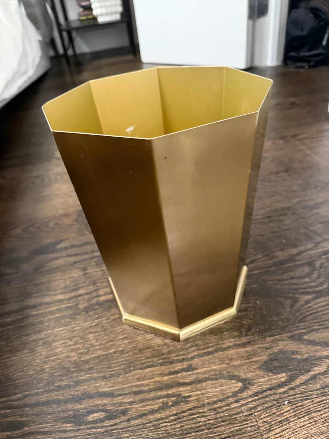 Gold Glam Geometric Trash Can - photo 4