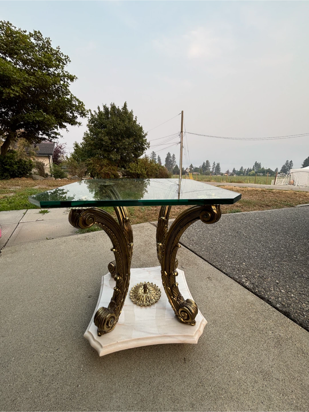 Side table - photo 2