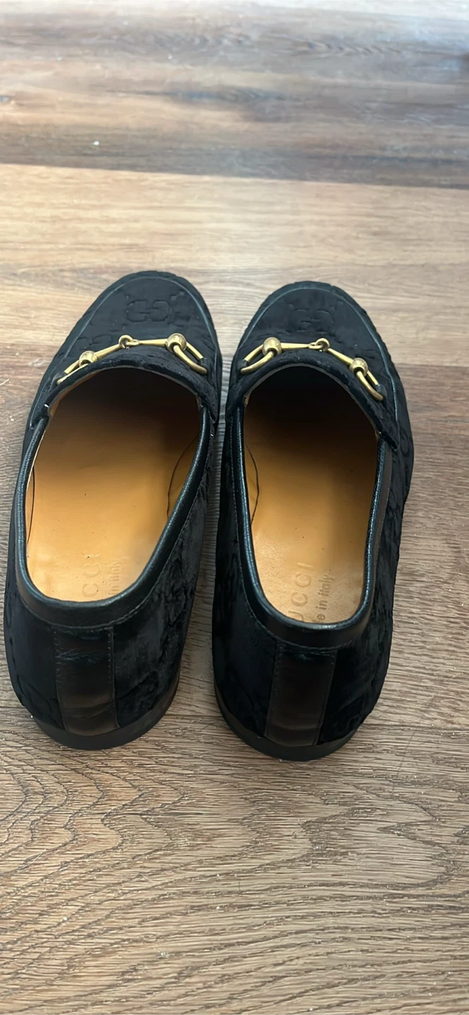 Gucci Black Velvet Loafers - Size 7.5 - photo 4