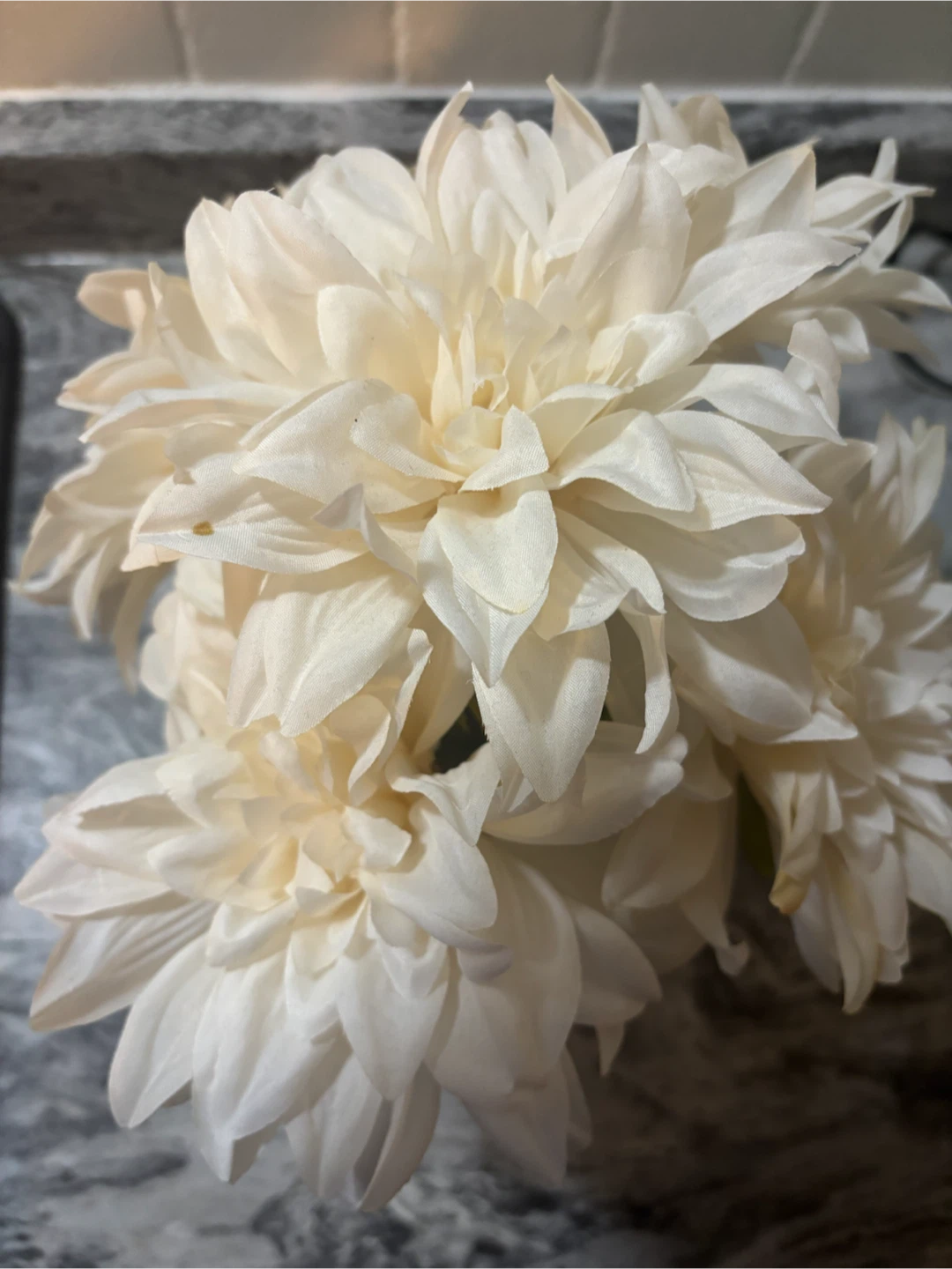 Artificial White Dahlia Arrangement - photo 2