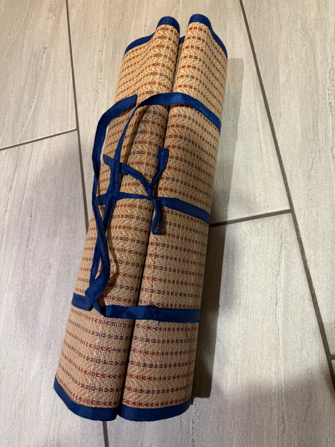 Woven Mat with Blue Trim - photo 4