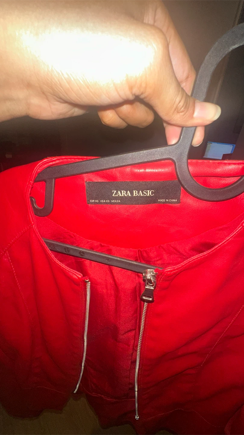 Zara Basic Red Faux Leather Jacket - photo 2