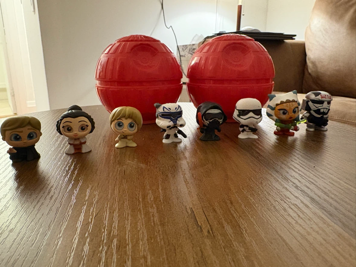 Star Wars Doorables Figures & Death Star Capsules - photo 2