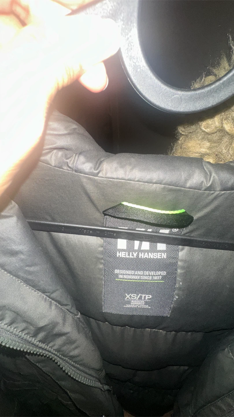 Helly Hansen Puffer Jacket with Faux Fur Hood - photo 2