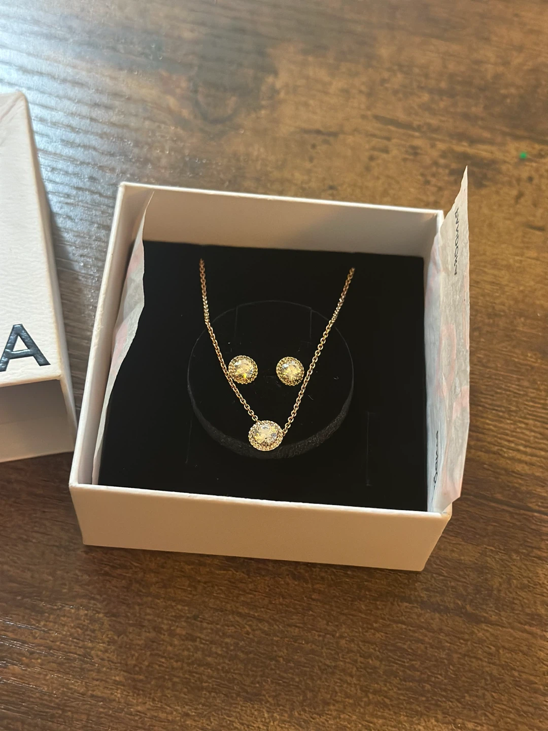 Authentic Pandora Rose Necklace & Earrings Set -with box - photo 2