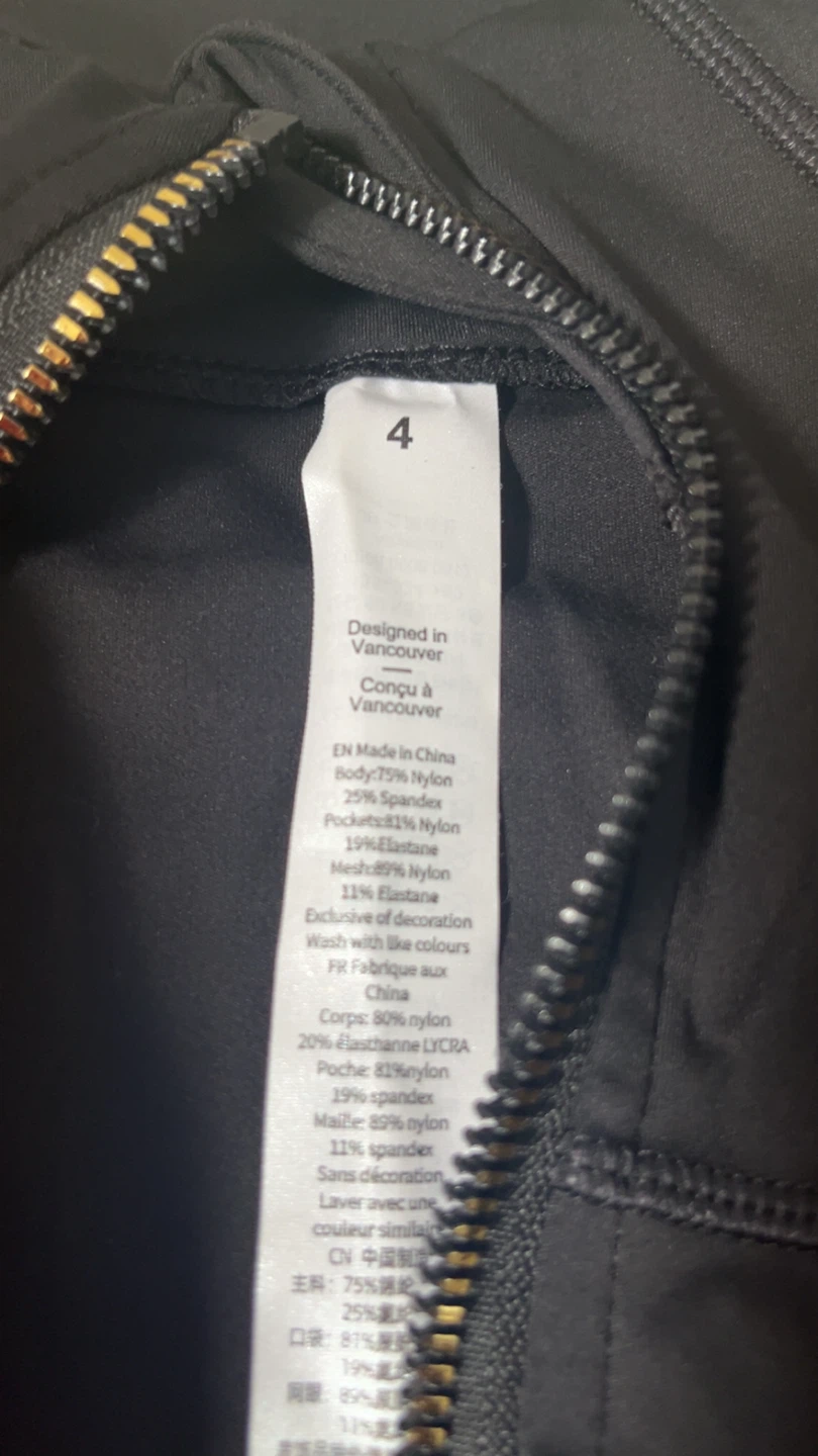 Lululemon Black Jacket Size 4 - photo 2
