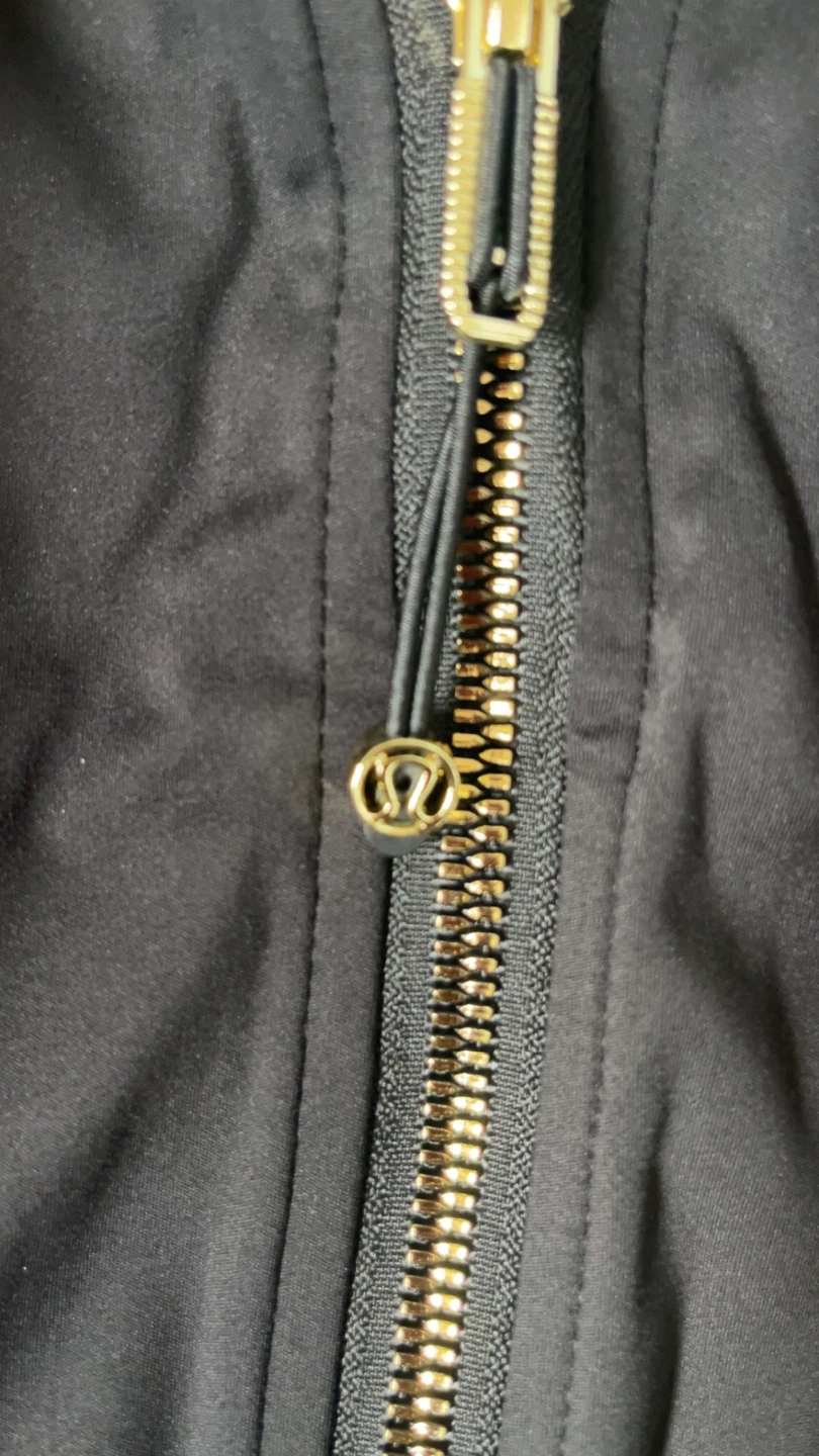 Lululemon Black Jacket Size 4 - photo 3
