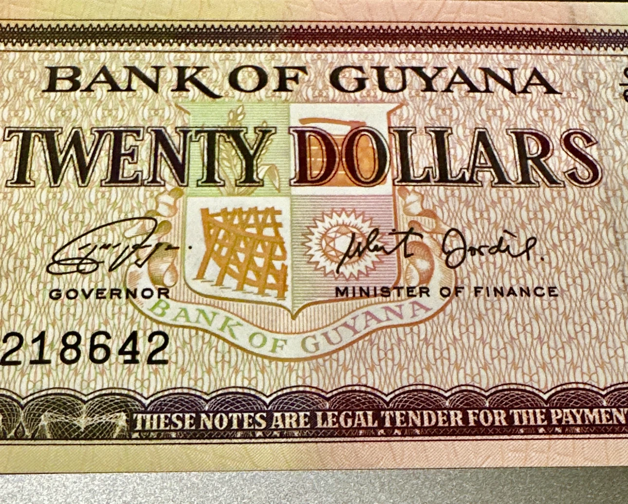 Crisp Uncirrculated Bank of Guyana Twenty Dollars Bill - photo 5