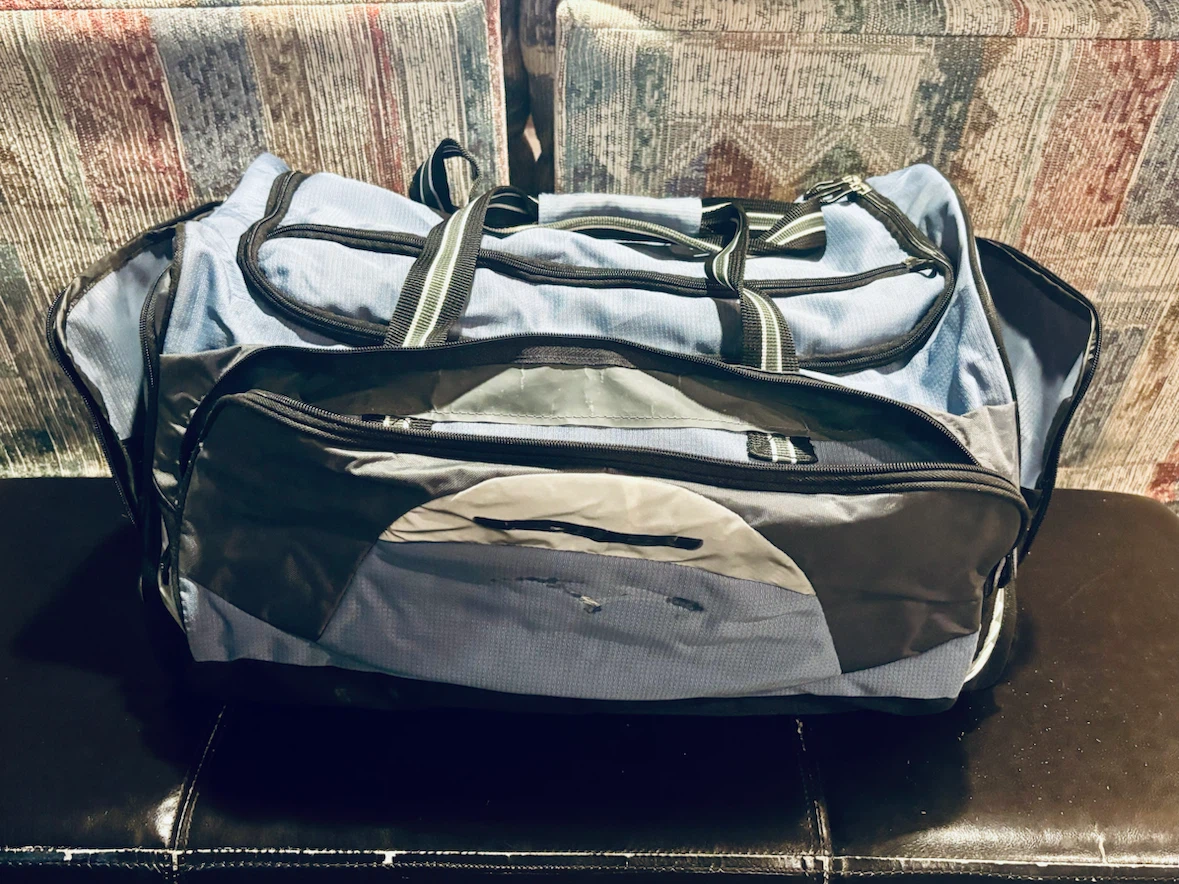 ROLLING CARRY-ON DUFFLE BAG - photo 2