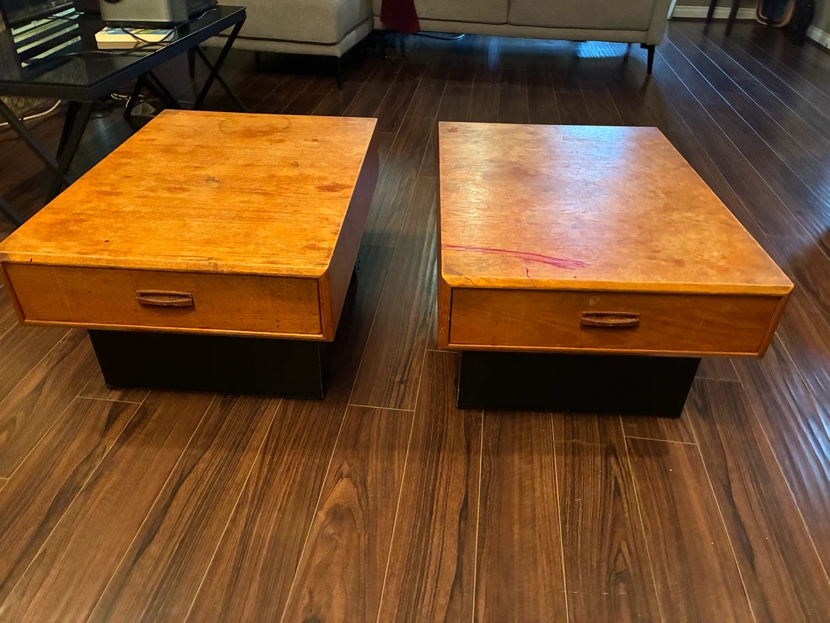 Set of 2 Mid-Century Modern End Tables with Drawers