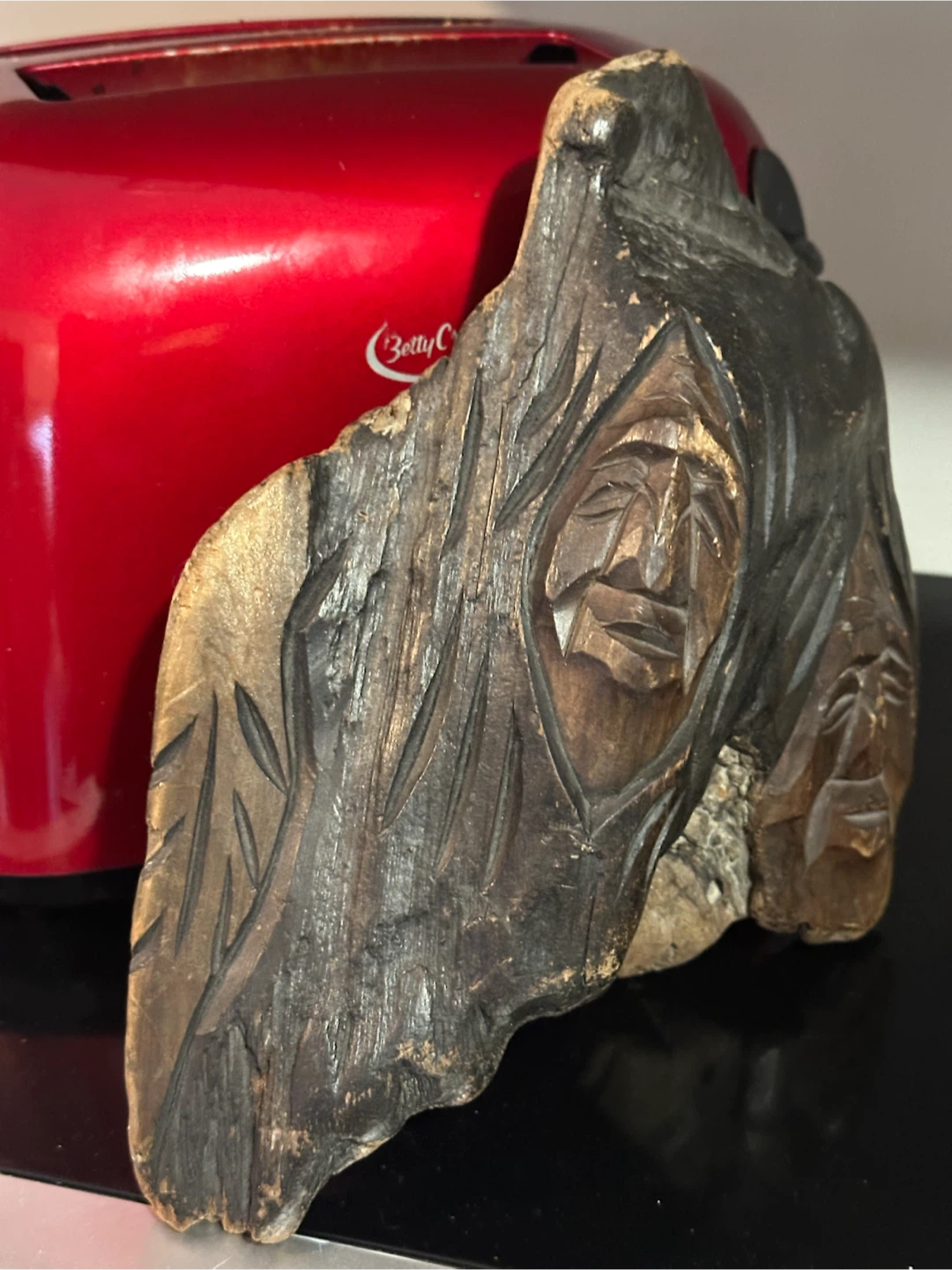 Vintage  Signed 1984 First Nations Carving - photo 4