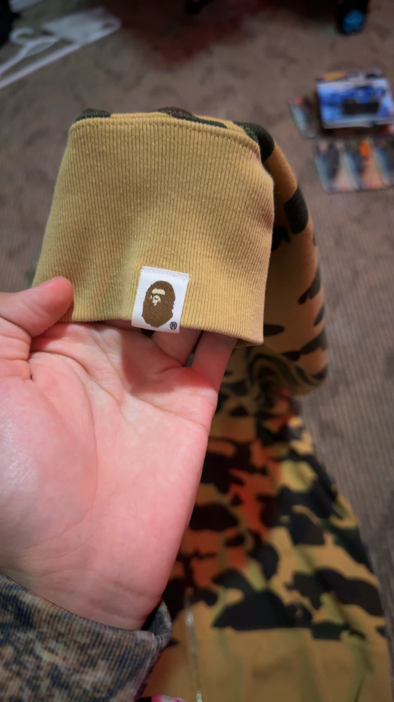 Real bape zip up - photo 2