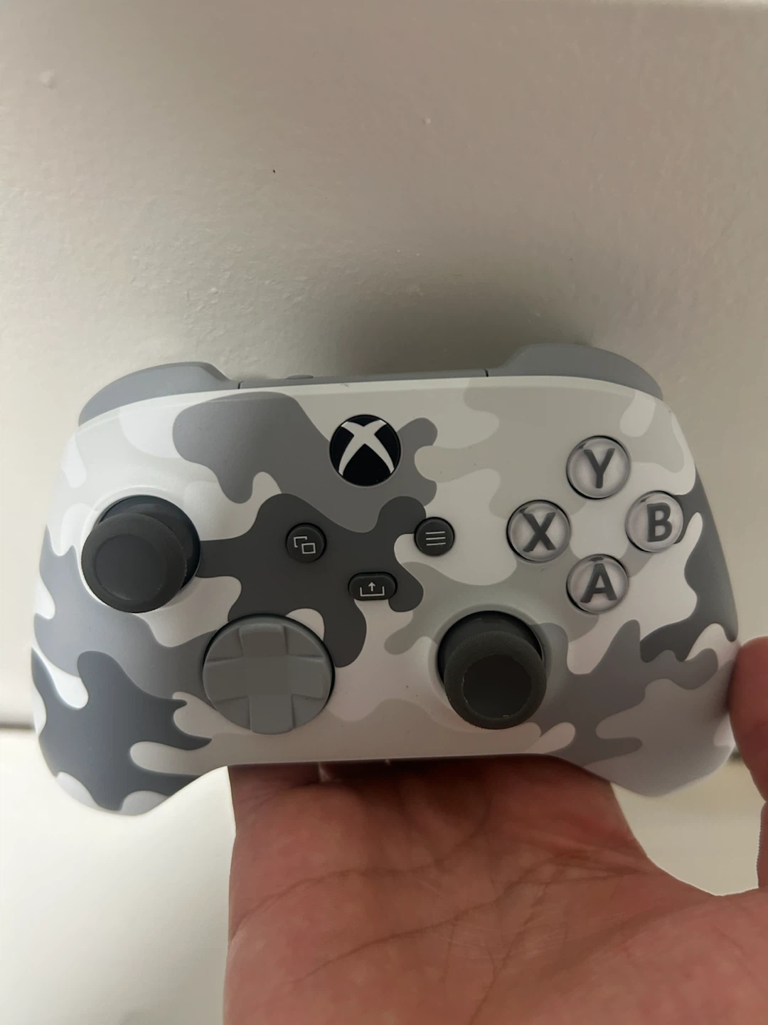 Xbox Wireless Controller - photo 3