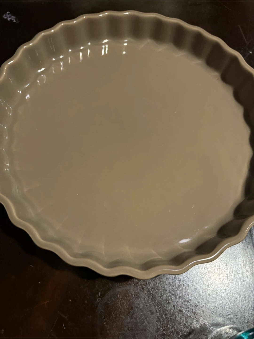 Baking Dish Set with Measuring Cup and Lid - photo 2