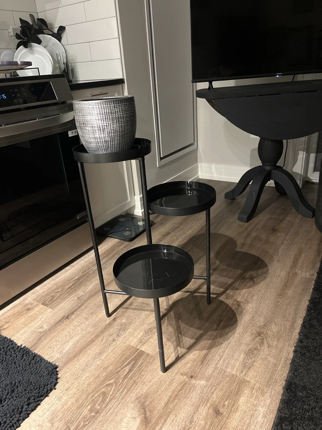 28” 3 tiered Black Metal Plant Stand
