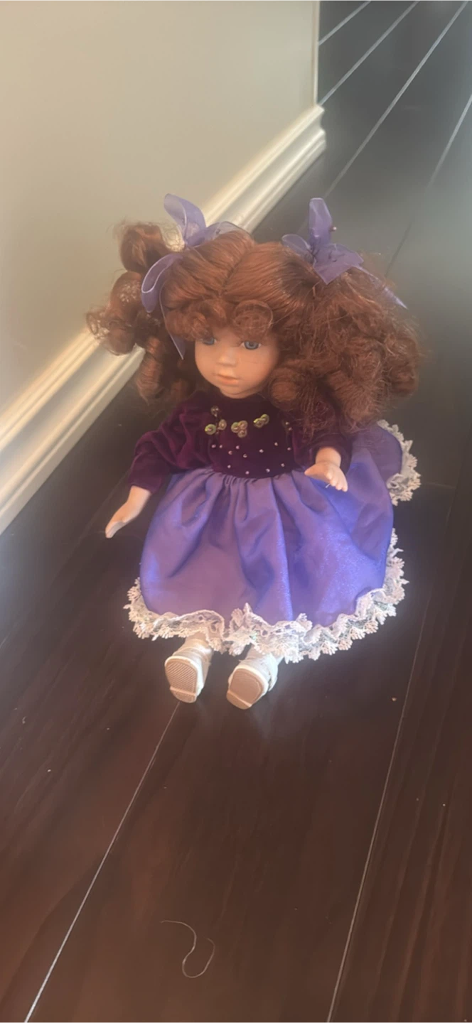 Beautiful dreamer musical doll
