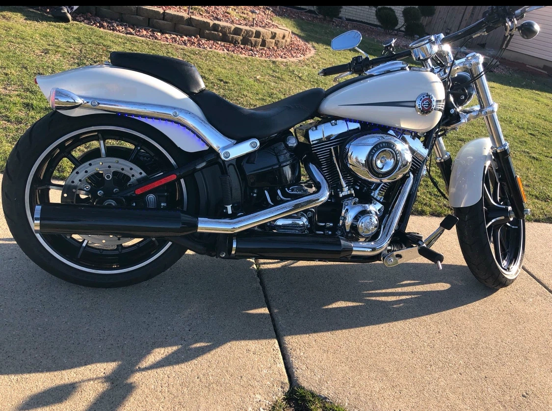 2014 Harley Breakout - photo 4