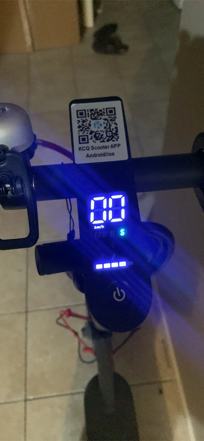 KCQ electric scooter