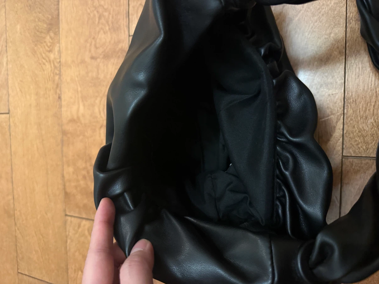 Black Leather Bag - photo 2