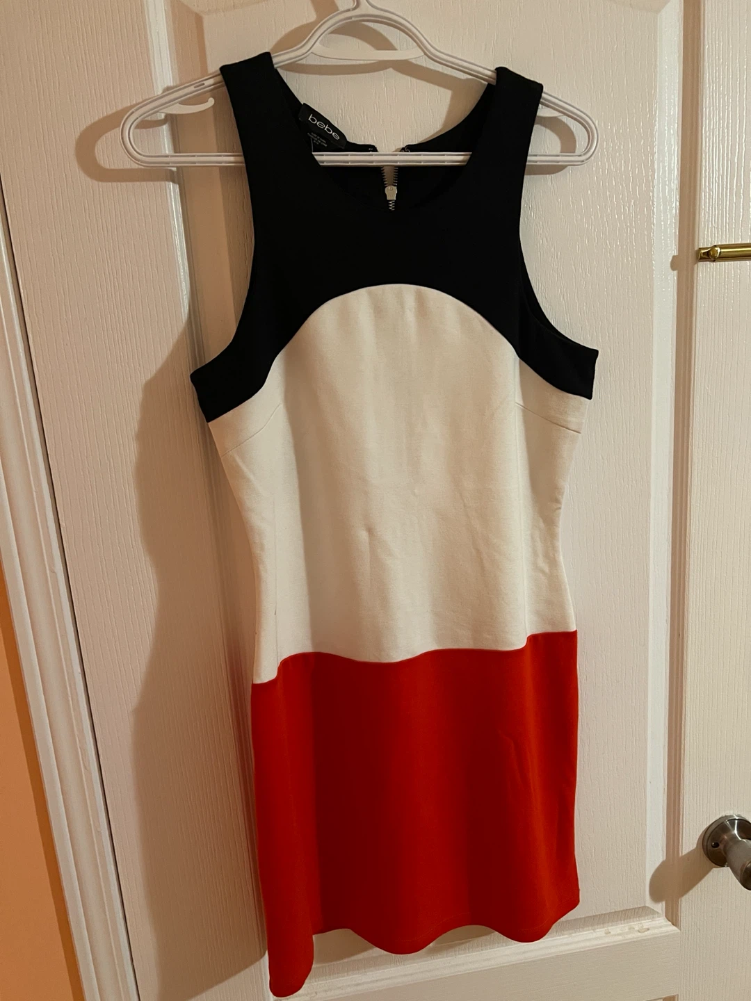 Bebe colour-block sheath dress