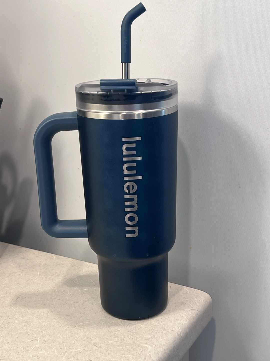 Lululemon Tumbler, 40oz. Pretty metallic blue