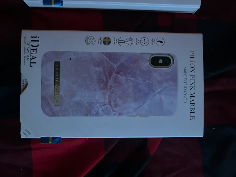IDEAL OF SWEDEN Pilion Pink Marble Case for iPhone 8