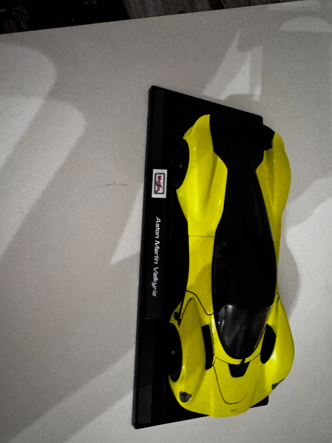 Maisto Aston Martin Valkyrie Model Car - Yellow/Black - photo 4