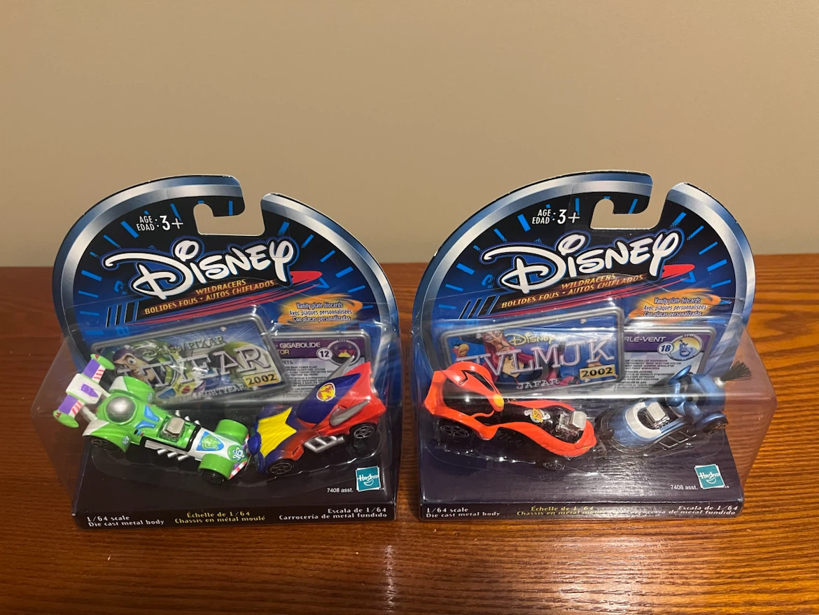 VINTAGE (2002) DISNEY WILD RACERS (1:64 Scale diecast) - photo 3